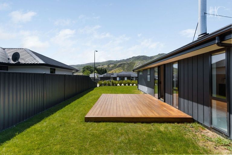 Photo of property in 6 Searle Drive, Cromwell, 9310