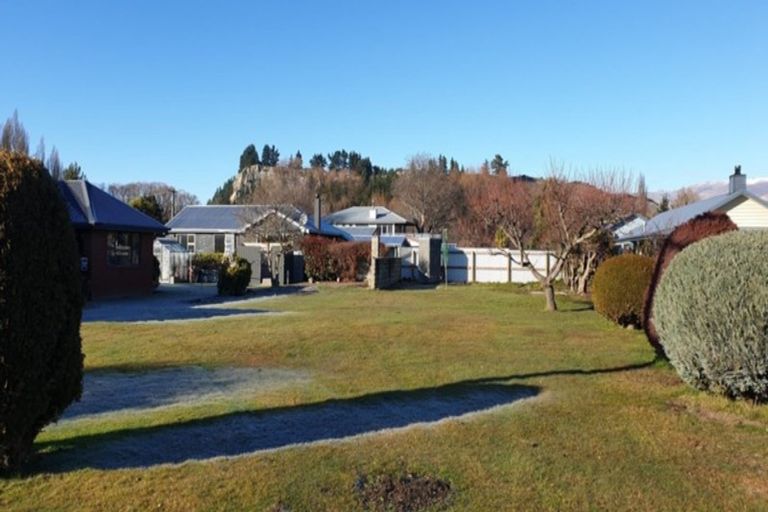 Photo of property in 38 Kingston Street, Albert Town, Wanaka, 9305