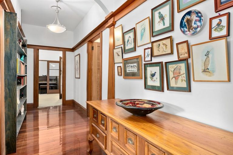 Photo of property in 361 Main Road North, Brown Owl, Upper Hutt, 5018