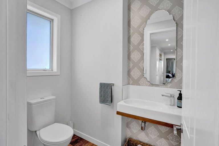 Photo of property in 32 Bird Road, Bird Road, Stratford, 4393