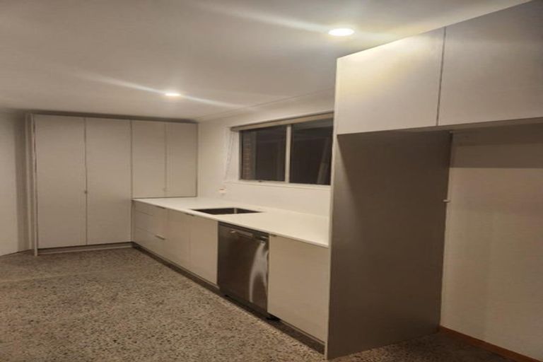 Photo of property in 32 Mahoe Street, Inglewood, 4330