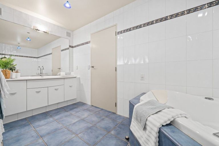 Photo of property in 42 Manganese Point Road, Tamaterau, Whangarei, 0174