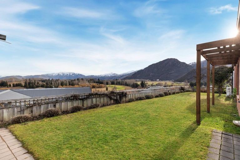 Photo of property in 25 Cotter Avenue, Arrowtown, 9302