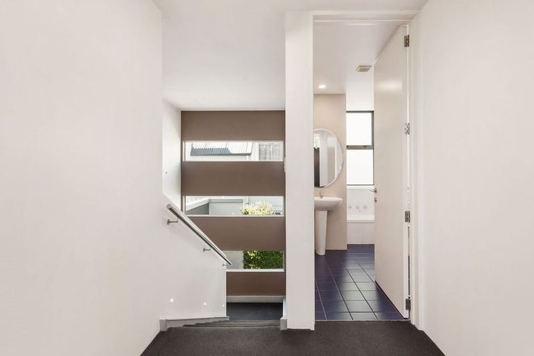 Photo of property in 46 Cox Street, Merivale, Christchurch, 8014