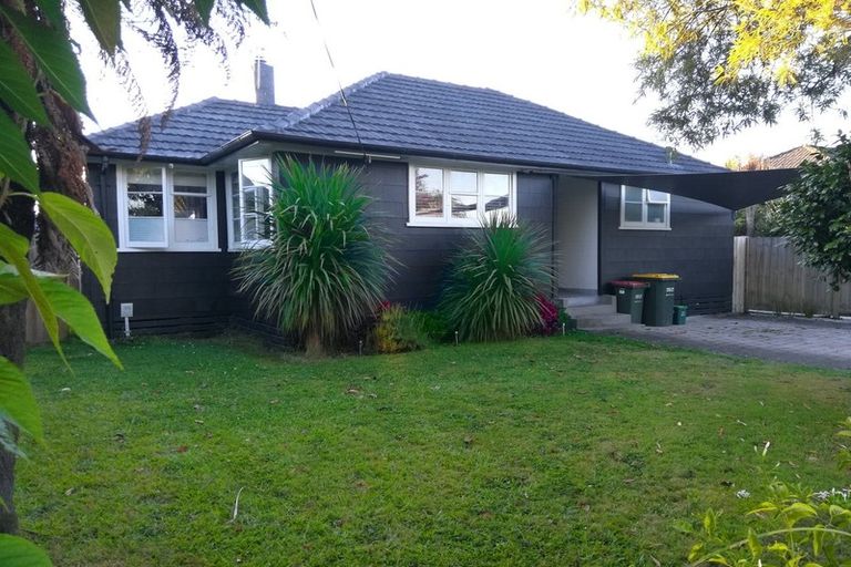 Photo of property in 19 Willis Street, Bader, Hamilton, 3206