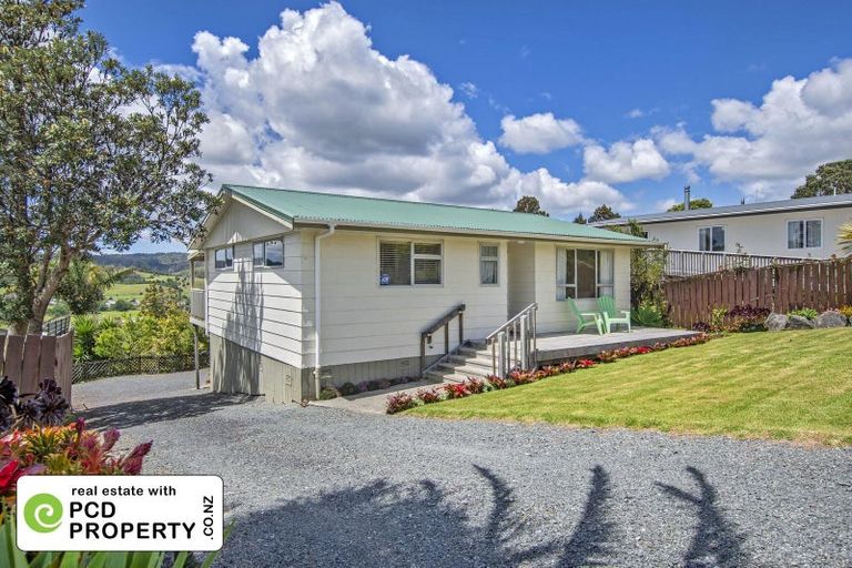 Photo of property in 5 Boundary Road, Hikurangi, 0114