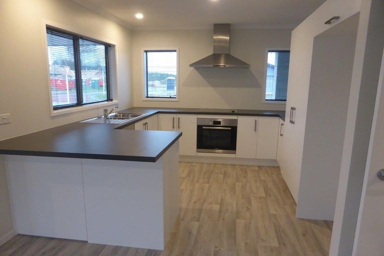 Photo of property in 50 Penetaka Heights, Pyes Pa, Tauranga, 3112