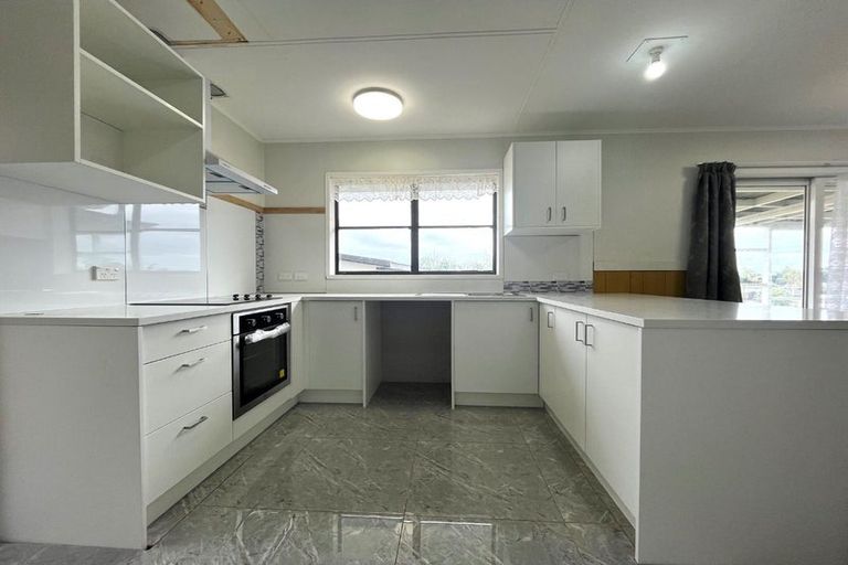 Photo of property in 9 Wakelin Road, Mangere East, Auckland, 2024