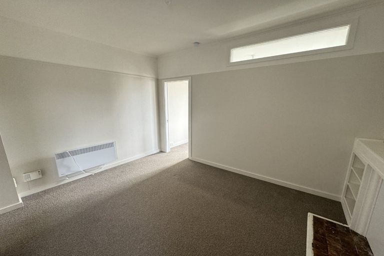 Photo of property in 243 The Terrace, Te Aro, Wellington, 6011
