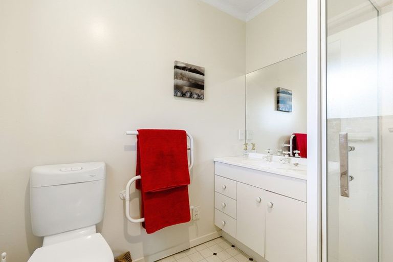 Photo of property in 39 Bank Street, Amberley, 7410