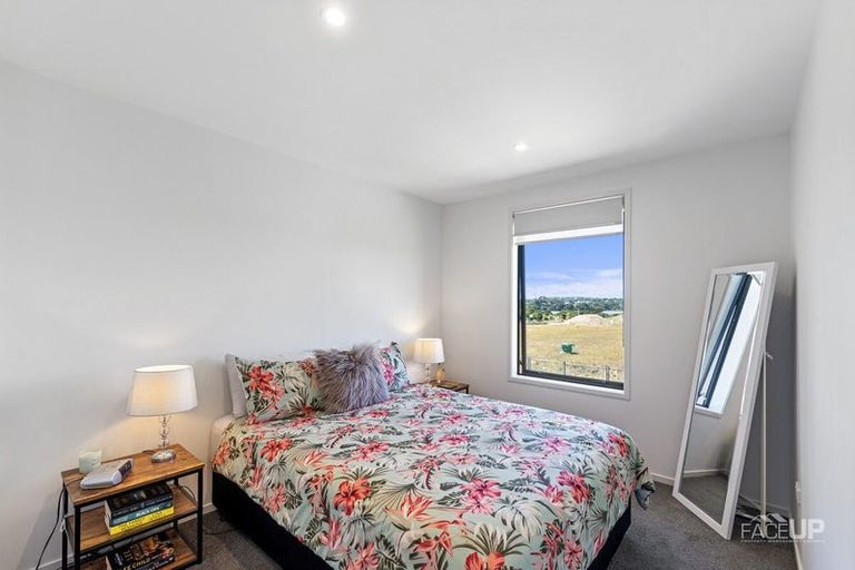 Photo of property in 22 Vasi Drive, Hobsonville, Auckland, 0616