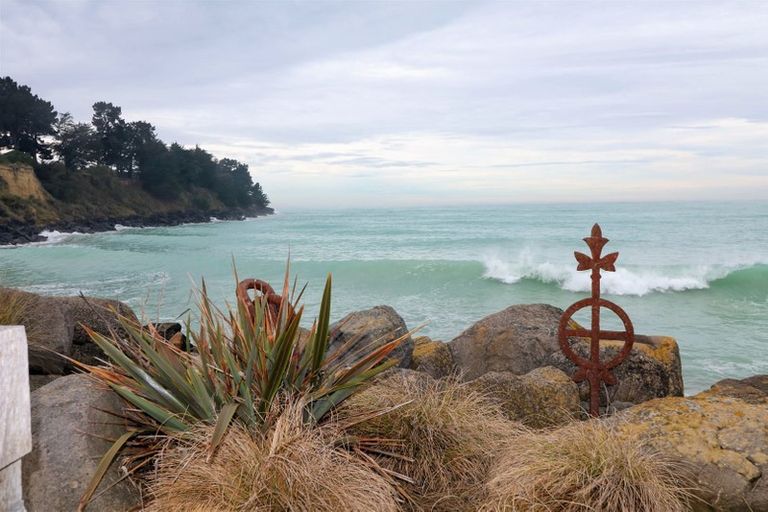 Photo of property in 20 Richmond Street, Waimataitai, Timaru, 7910