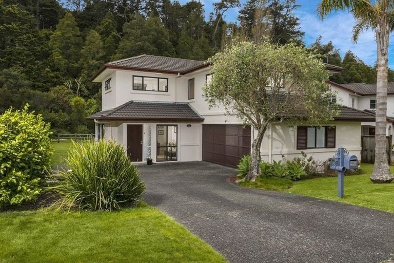 Photo of property in 20 Kristin Lane, Albany, Auckland, 0632