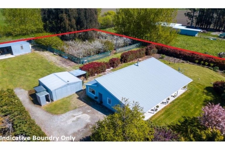 Photo of property in 56 Barrett Road, Seadown, Timaru, 7973