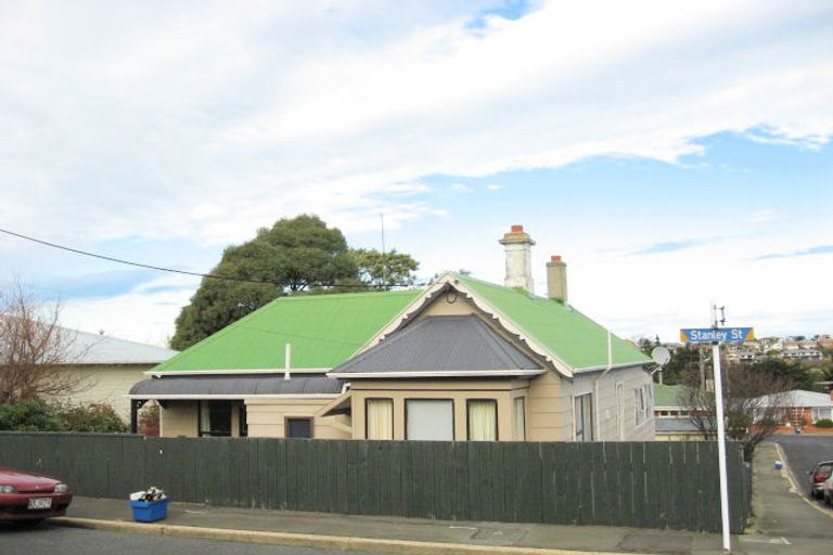 Photo of property in 23 Stanley Street, Kenmure, Dunedin, 9011