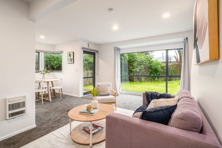 Photo of property in 55b Ranui Terrace, Tawa, Wellington, 5028