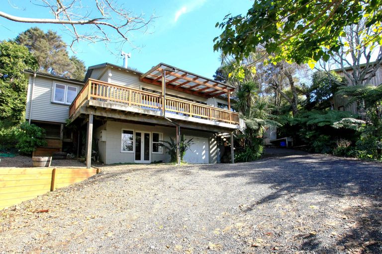 Photo of property in 104a Greenslade Road, Raglan, 3295