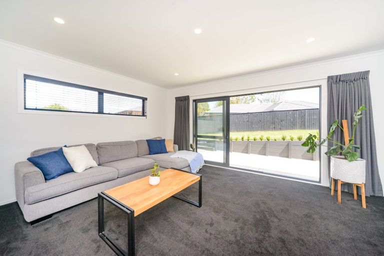 Photo of property in 8 Poplar Grove, Feilding, 4702