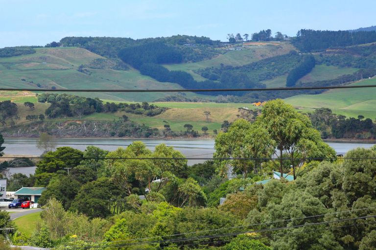 Photo of property in 7a Main Road, Raglan, 3225