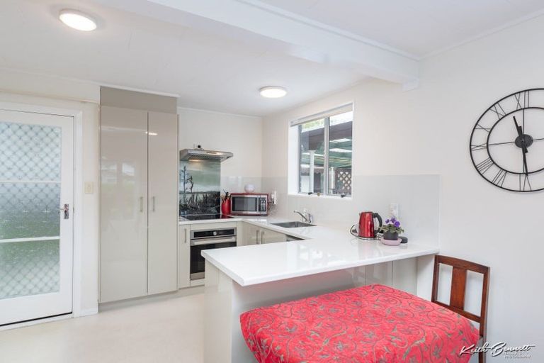 Photo of property in 2/22 Liverpool Street, Trentham, Upper Hutt, 5018