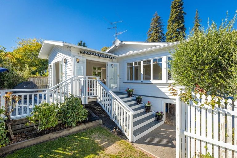 Photo of property in 11 Brougham Street, Nelson South, Nelson, 7010