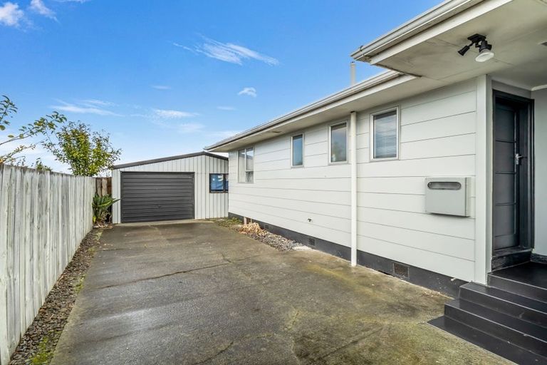 Photo of property in 223 Puriri Street, Castlecliff, Whanganui, 4501