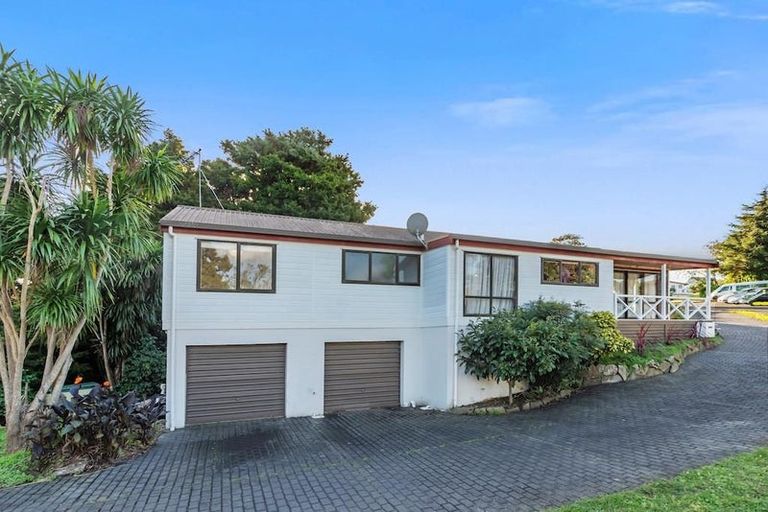 Photo of property in 7 Spruce Place, Totara Heights, Auckland, 2105