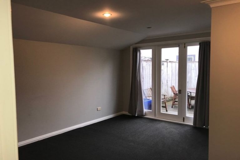 Photo of property in 164 Lemon Street, Strandon, New Plymouth, 4312