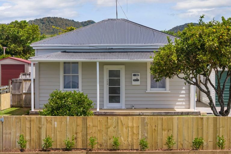 Photo of property in 33 Galbraith Street, Waihi, 3610