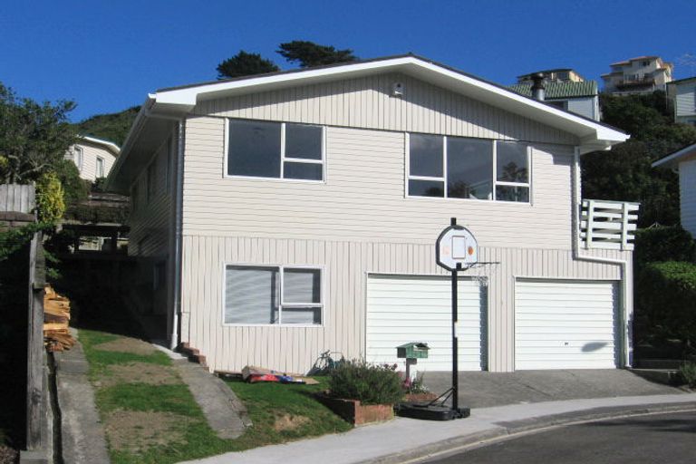 Photo of property in 3 Malaghan Grove, Johnsonville, Wellington, 6037