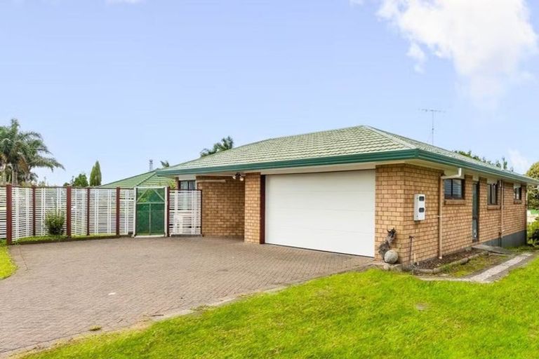 Photo of property in 36 Constable Road, Waiuku, 2123