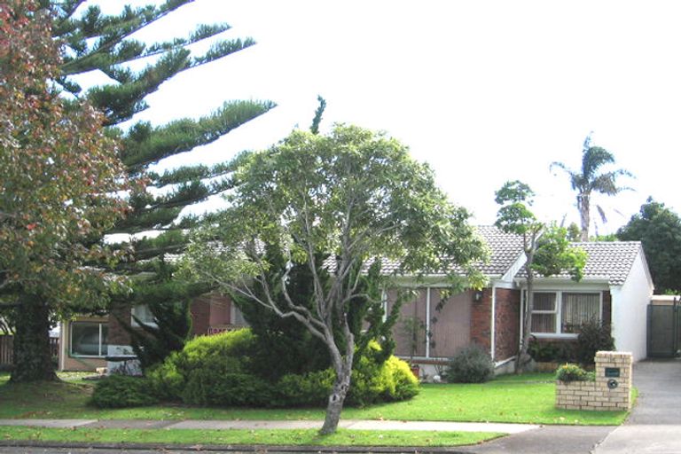 Photo of property in 19 Wells Road, Bucklands Beach, Auckland, 2012