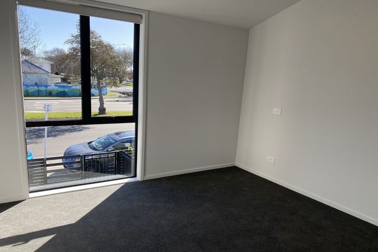 Photo of property in 2/302 Fitzgerald Avenue, Christchurch Central, Christchurch, 8013