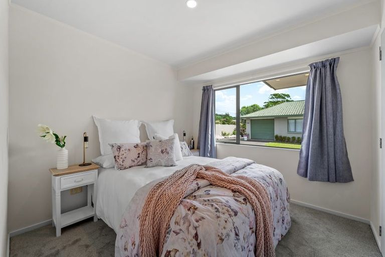 Photo of property in 110 Brightside Road, Stanmore Bay, Whangaparaoa, 0932