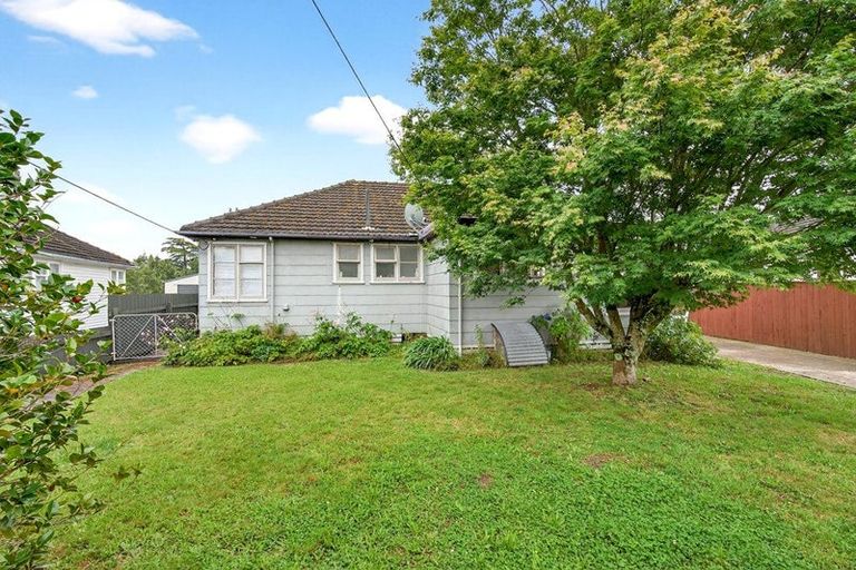 Photo of property in 13 Churchill Avenue, Lansdowne, Masterton, 5810