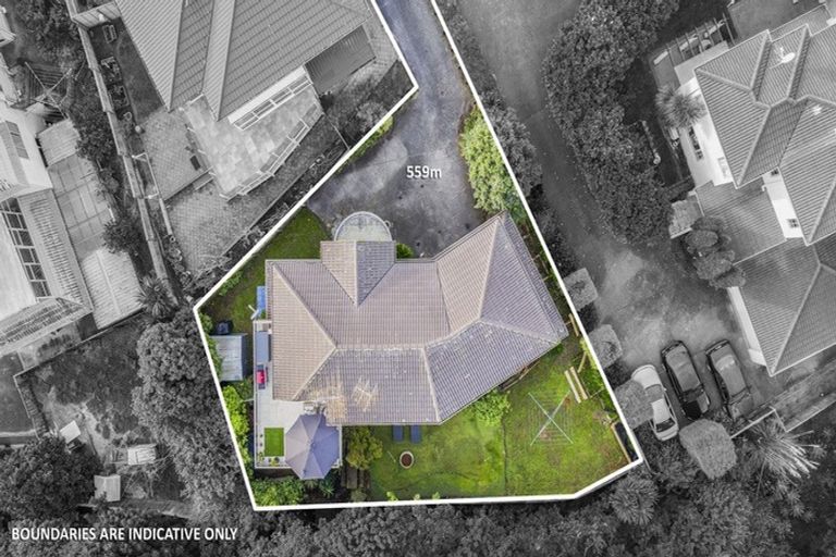 Photo of property in 57a Ribbonwood Crescent, Goodwood Heights, Auckland, 2105