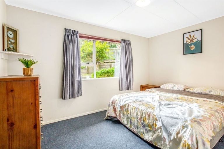 Photo of property in 88 Arahura Crescent, Waitangirua, Porirua, 5024