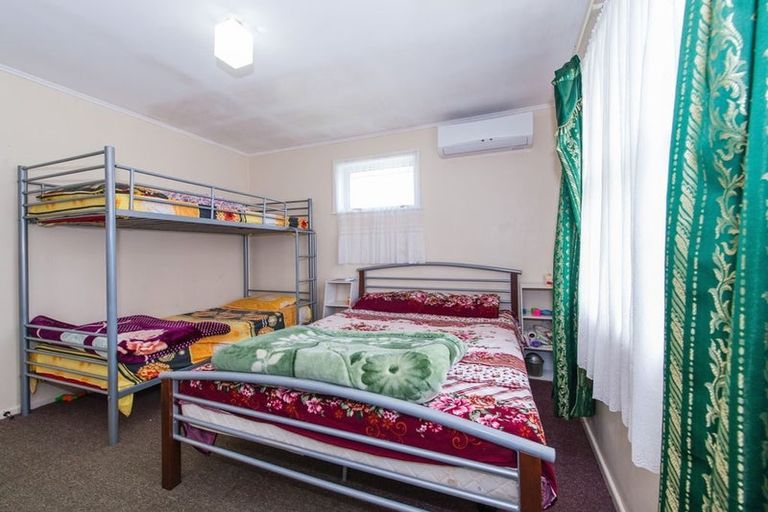 Photo of property in 57 Thompson Terrace, Manurewa, Auckland, 2102