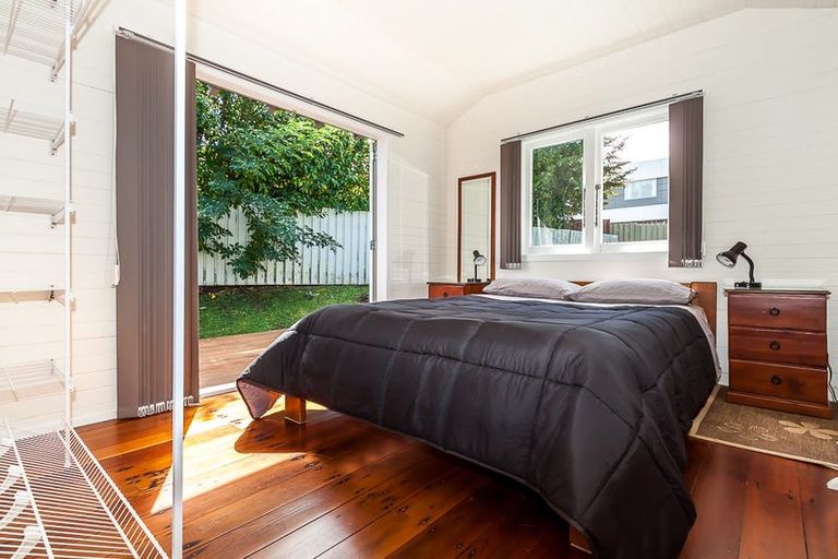 Photo of property in 3 Miles Place, Awapuni, Palmerston North, 4412
