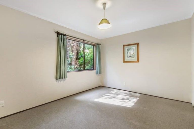 Photo of property in 189 Manuka Road, Bayview, Auckland, 0629