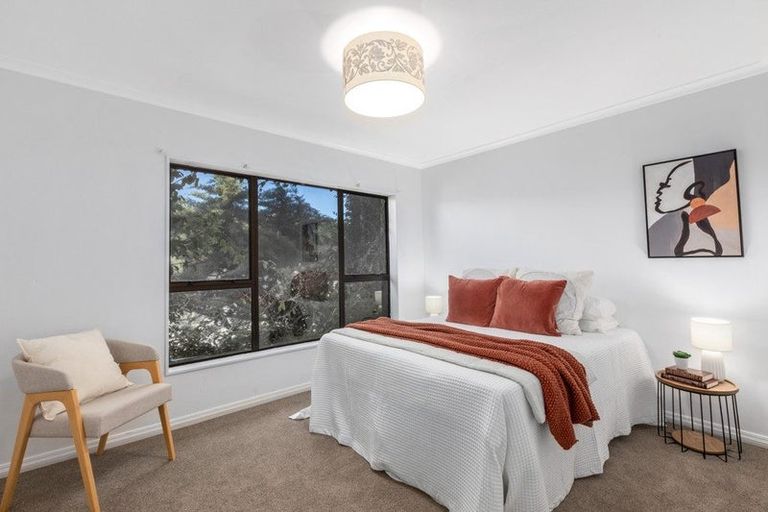 Photo of property in 46 David Crescent, Karori, Wellington, 6012