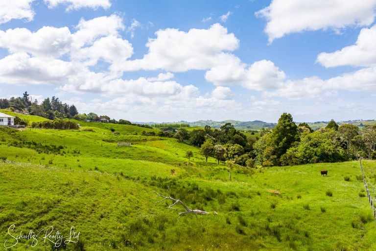 Photo of property in 1713 State Highway 12, Paparoa, 0571