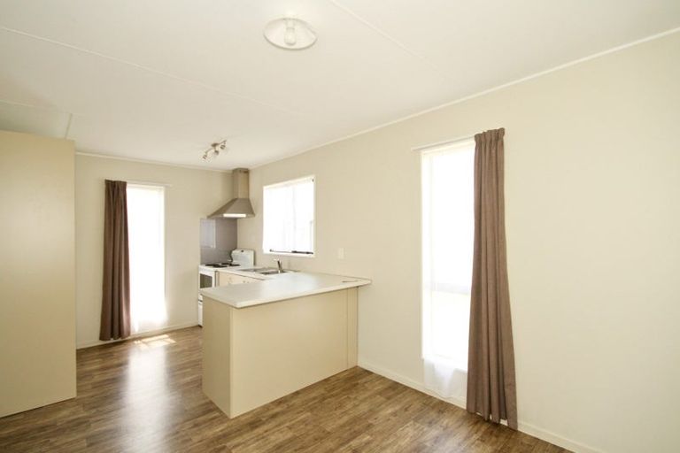 Photo of property in 13 Adkin Avenue, Levin, 5510