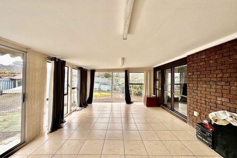 Photo of property in 73 Stonex Road, Papatoetoe, Auckland, 2025