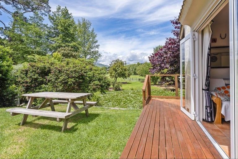 Photo of property in 75 Makora Road, Otaihanga, Paraparaumu, 5036