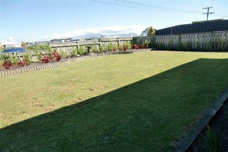 Photo of property in 1163 Devon Road, Bell Block, New Plymouth, 4373