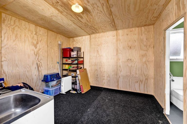 Photo of property in 67 Govett Avenue, Frankleigh Park, New Plymouth, 4310