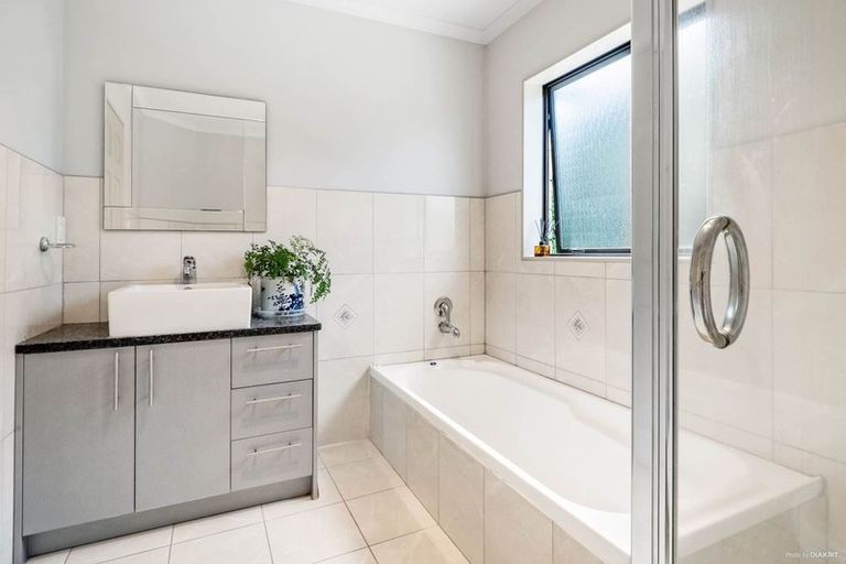 Photo of property in 154b Haverstock Road, Sandringham, Auckland, 1025