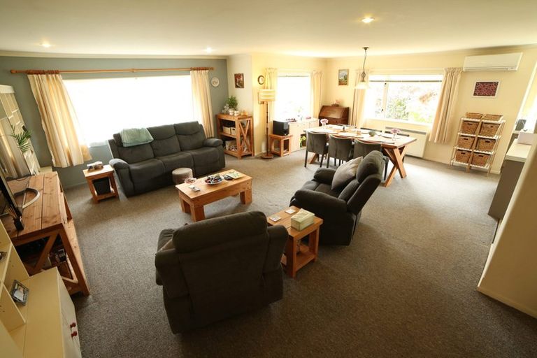 Photo of property in 155 East Belt, Rangiora, 7400