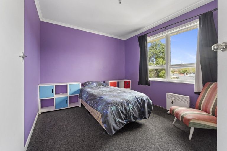 Photo of property in 119 Omata Road, Marfell, New Plymouth, 4310